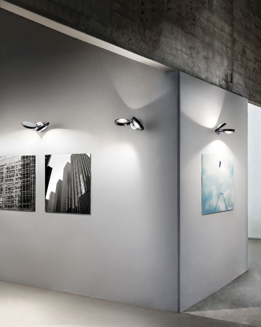 Nautilus Zwart Wall