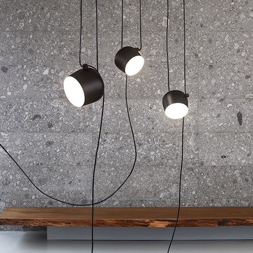 Aim small black Flos