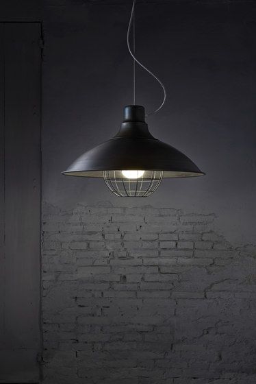 Officina Black
