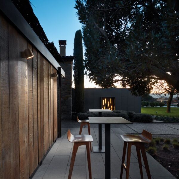 Nut a/01 Outdoor Terracotta