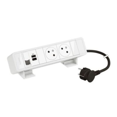 (KG100) Legrand bureel stopcontactbalk wit